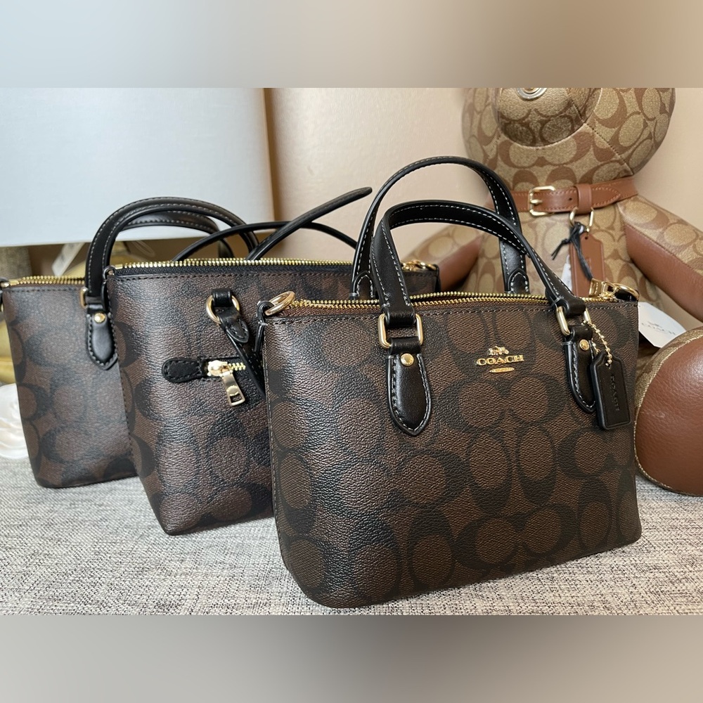 SOLD$159 price per  bag (NWT)Coach Mini Gallery In Signature Canvas